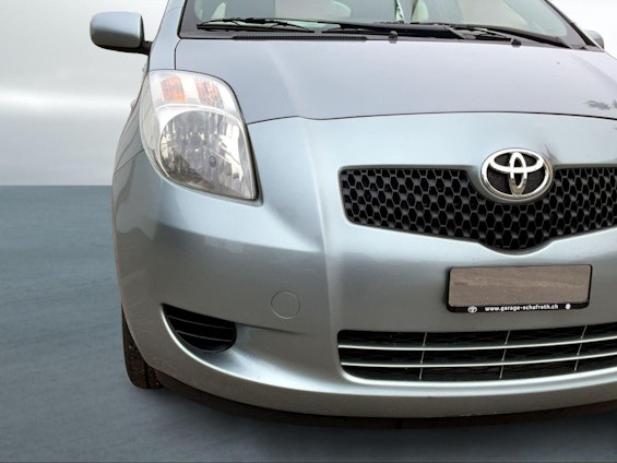 Vehicle image 13 Vehicle image 13