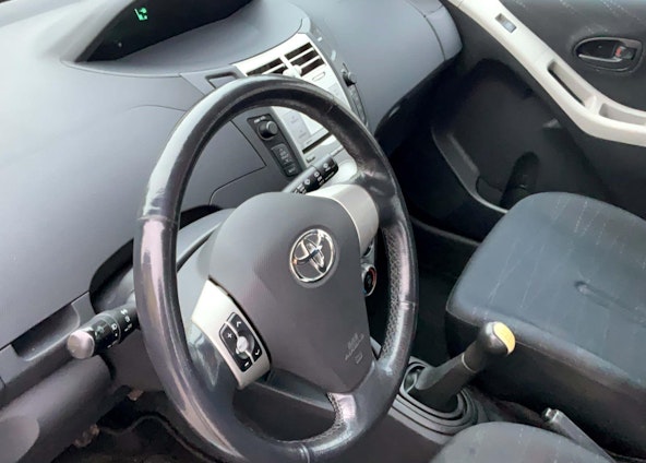 Vehicle image 20 Vehicle image 20