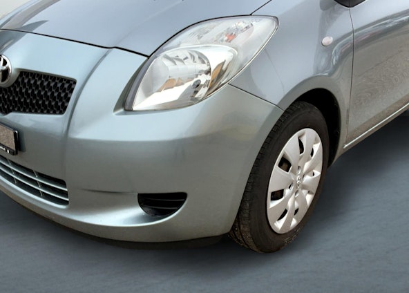 Vehicle image 4 Vehicle image 4