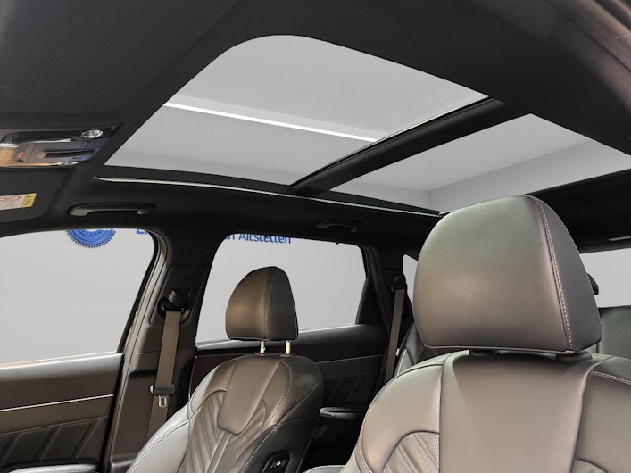 Vehicle image KIA SORENTO