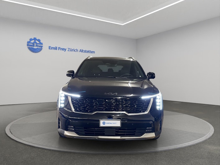 Vehicle image KIA SORENTO