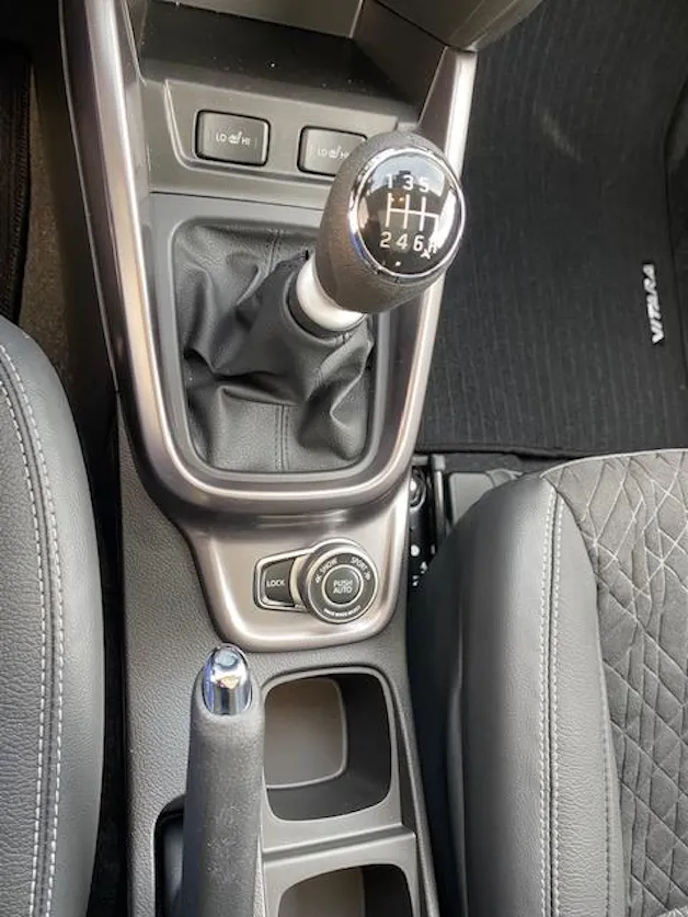 Suzuki Vitara 1.4 T Compact Top Hybrid 4x4