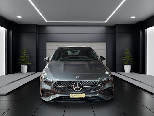 MERCEDES-BENZ A 200 AMG Line 1