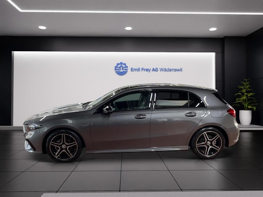 MERCEDES-BENZ A 200 AMG Line 2