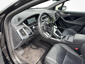 https://vehicle.imgix.net/3732402/abf6db6e-aff1-432b-a6ec-03c5d72ebb3d.jpg