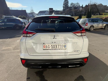 MITSUBISHI ECLIPSE CROSS 4