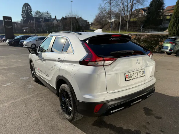 Mitsubishi Eclipse Cross 2.4 PHEV Blackline 4x4