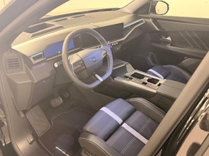 Vehicle image OPEL Grandland 1.6 T PHEV GS