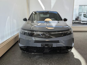 Vehicle image OPEL Grandland 1.6 T PHEV GS