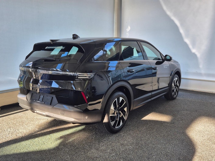 Vehicle image OPEL GRANDLAND