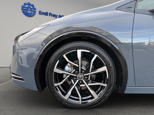 TOYOTA Prius 2.0 Plug-In-Hybrid Premium 1