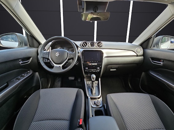 Vehicle image 11 Vehicle image 11