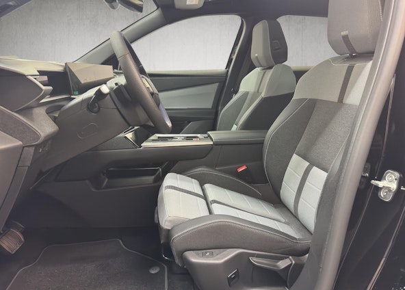 Vehicle image 10 Vehicle image 10