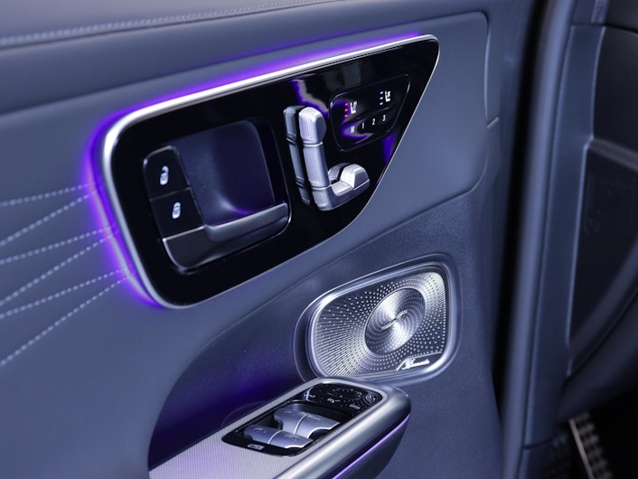 Vehicle image MERCEDES-BENZ GLC 220