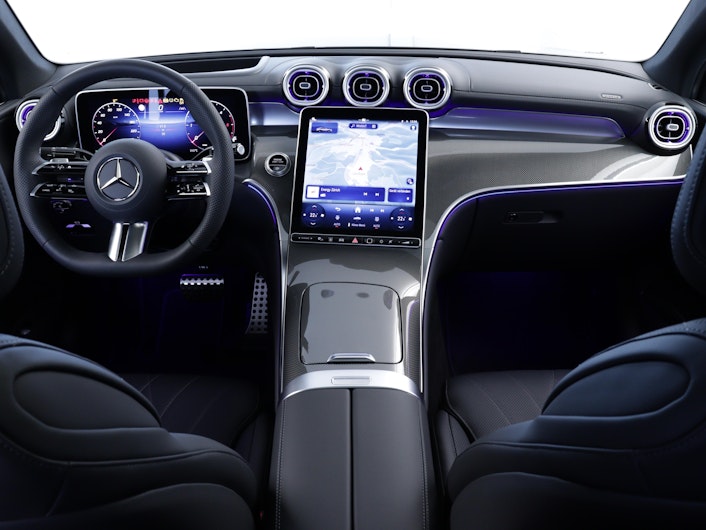 Vehicle image MERCEDES-BENZ GLC 220