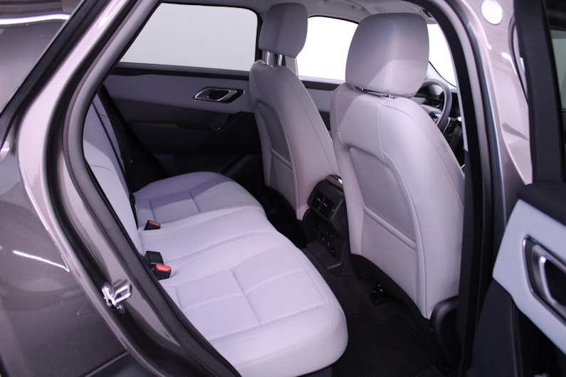 Vehicle image LAND ROVER RANGE ROVER VELAR