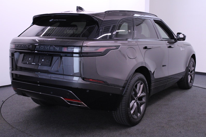 Vehicle image LAND ROVER RANGE ROVER VELAR