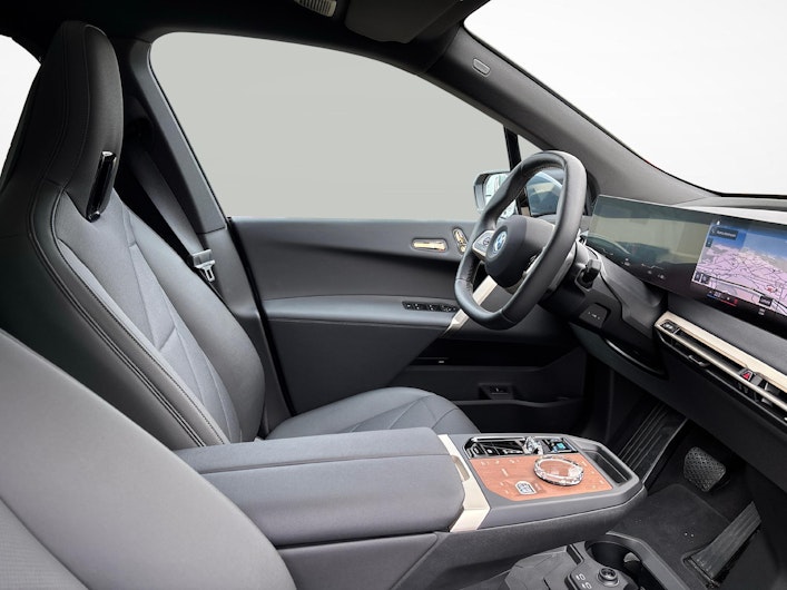 Vehicle image BMW iX