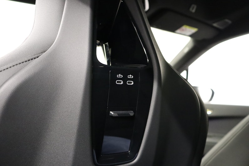 Vehicle image BMW iX