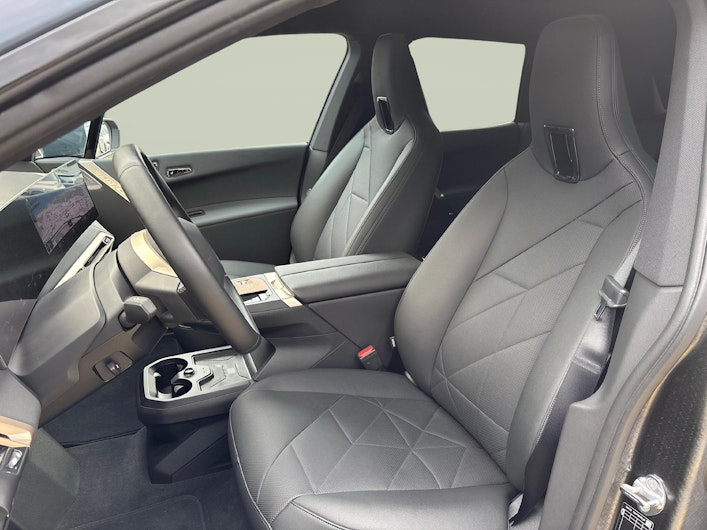 Vehicle image BMW iX