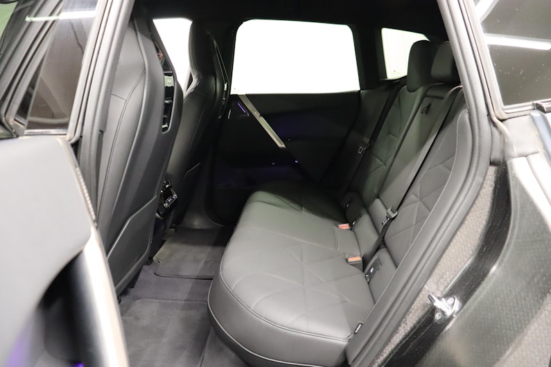 Vehicle image BMW iX