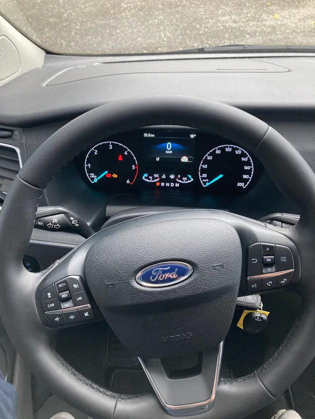 Ford Tourneo C Bus 320 L2 2.0 TDCi 150 Titanium