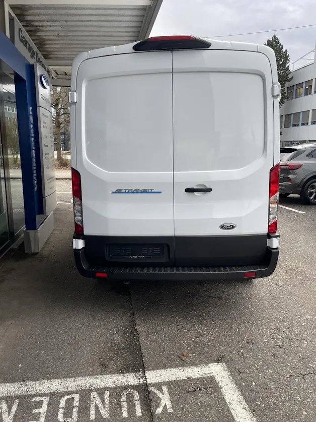 Ford E-Transit Van 350 L2H2 68kWh Trend