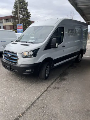 Ford E-Transit Van 350 L2H2 68kWh Trend