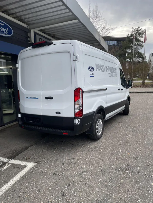 Ford E-Transit Van 350 L2H2 68kWh Trend