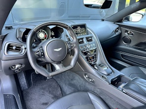 Vehicle image ASTON MARTIN DBS Superleggera Coupé 5.2 V12 Bi-Turbo