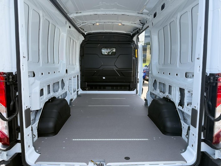 Vehicle image FORD Transit