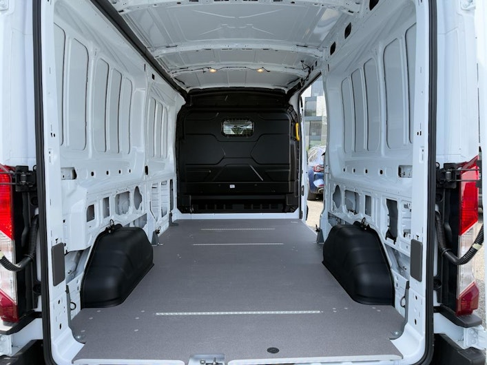 Vehicle image FORD Transit