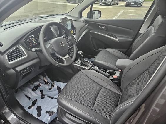 Vehicle image 7 Vehicle image 7