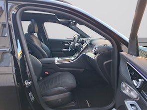 Vehicle image MERCEDES-BENZ GLC 200 AMG Line 4matic