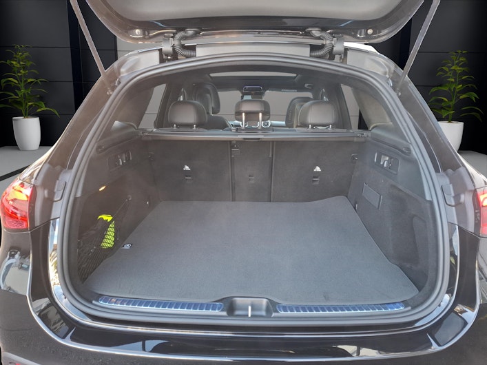 Vehicle image MERCEDES-BENZ GLC 200