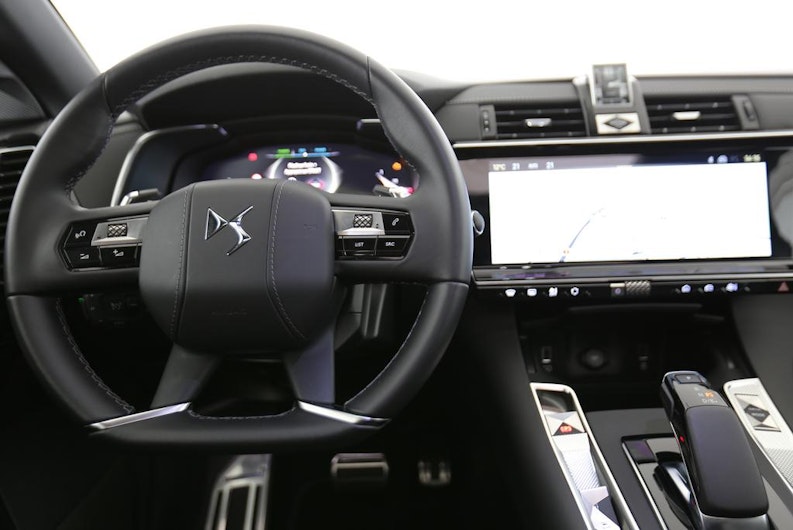 Vehicle image DS AUTOMOBILES DS7