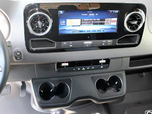 Mercedes-Benz eSprinter 320 Pro KA 3665mm S