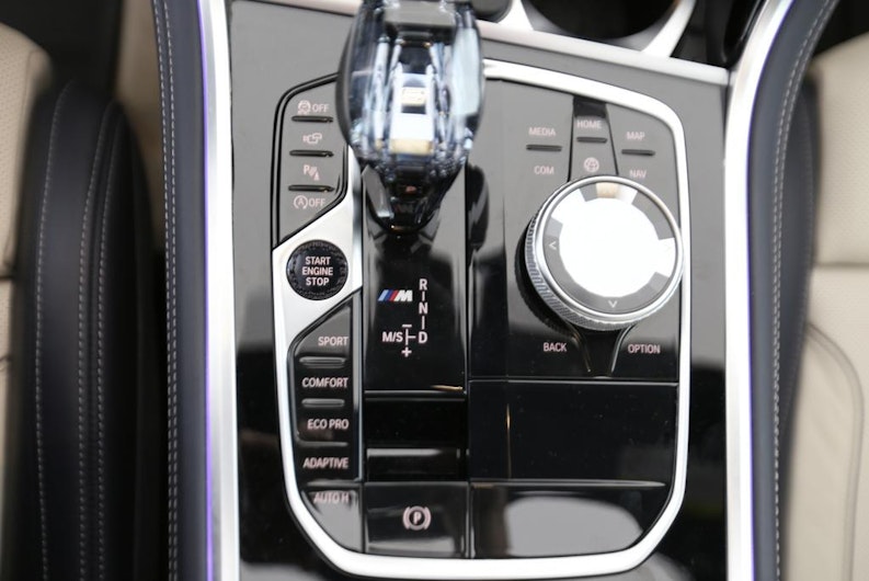 Vehicle image BMW 8 SERIES