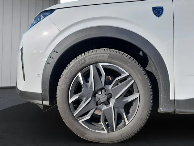 Peugeot 5008 1.2 Hybrid GT