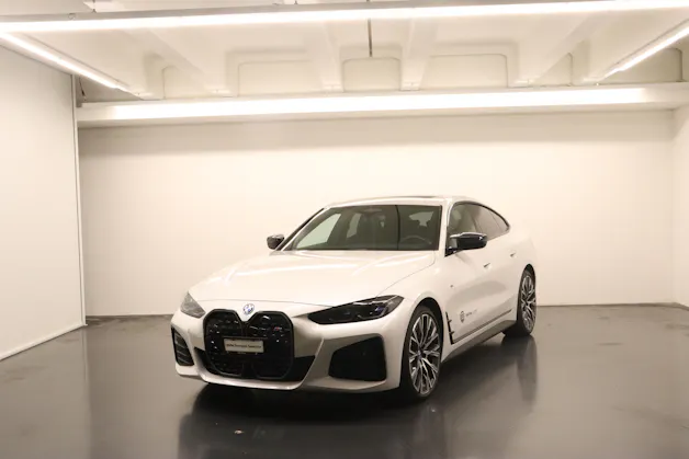 BMW i4 M50