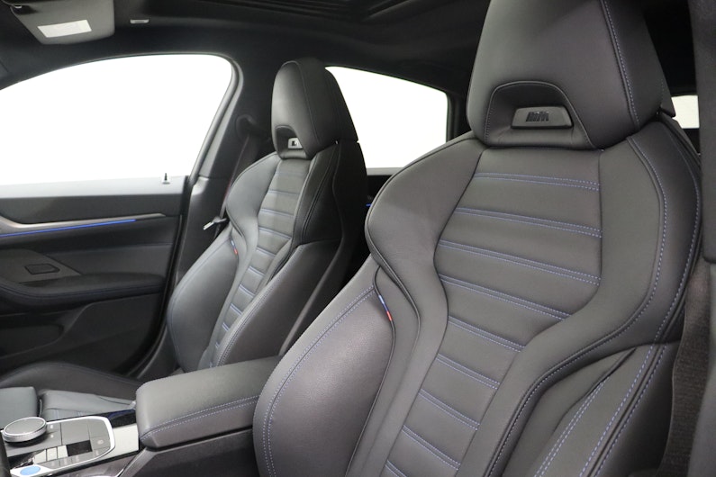 Vehicle image BMW i4