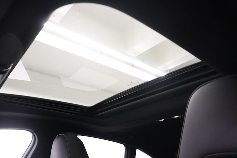 Vehicle image BMW i4