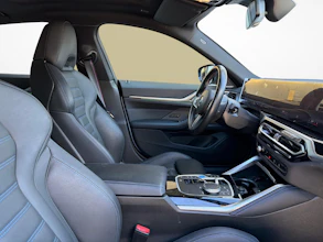 https://vehicle.imgix.net/3735946/961abeff-7cc0-47a9-ad94-6778bd4d6cf7.jpg