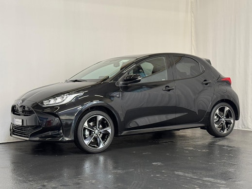TOYOTA Yaris 1.5 VVT-i HSD Premium 1