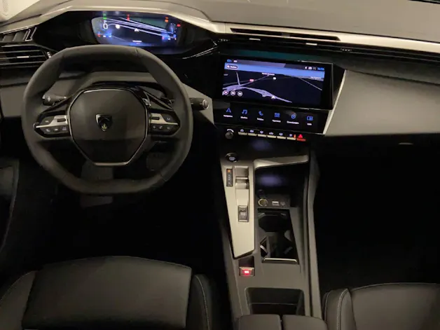 Peugeot 408 1.2 PureTech 130 Allure