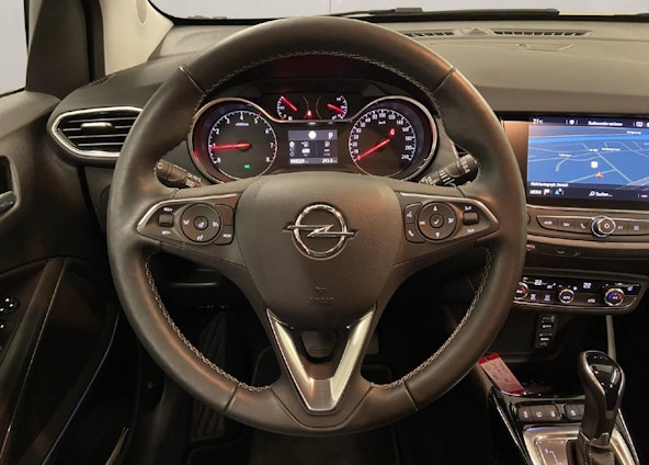 Vehicle image 6 Vehicle image 6