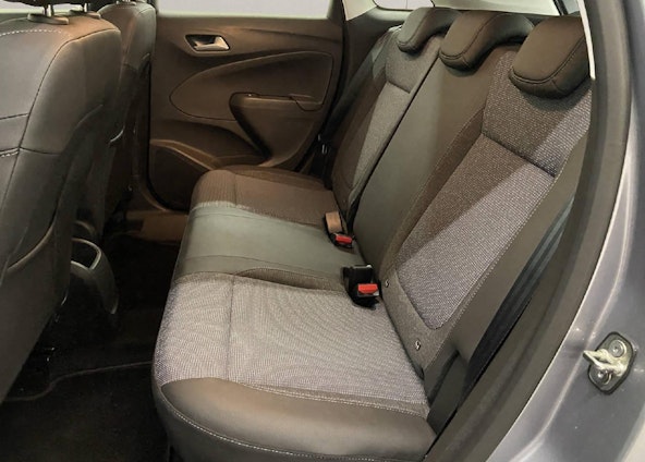 Vehicle image 10 Vehicle image 10