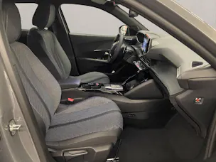 Peugeot 2008 1.2 Hybrid 130 Allure