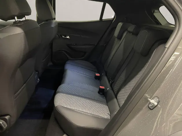 Peugeot 2008 1.2 Hybrid 130 Allure