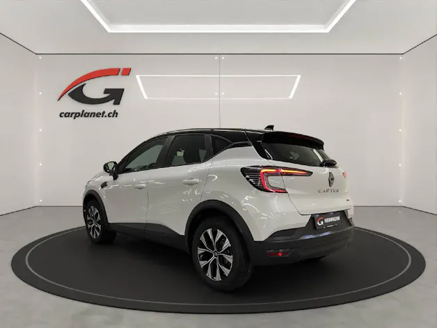 Renault Captur 1.6 E-Tech evolution